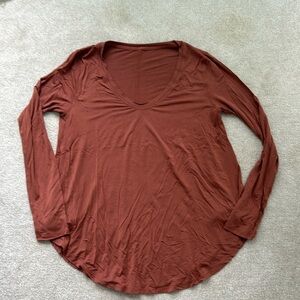 Lululemon long sleeve, v-neck, size 8